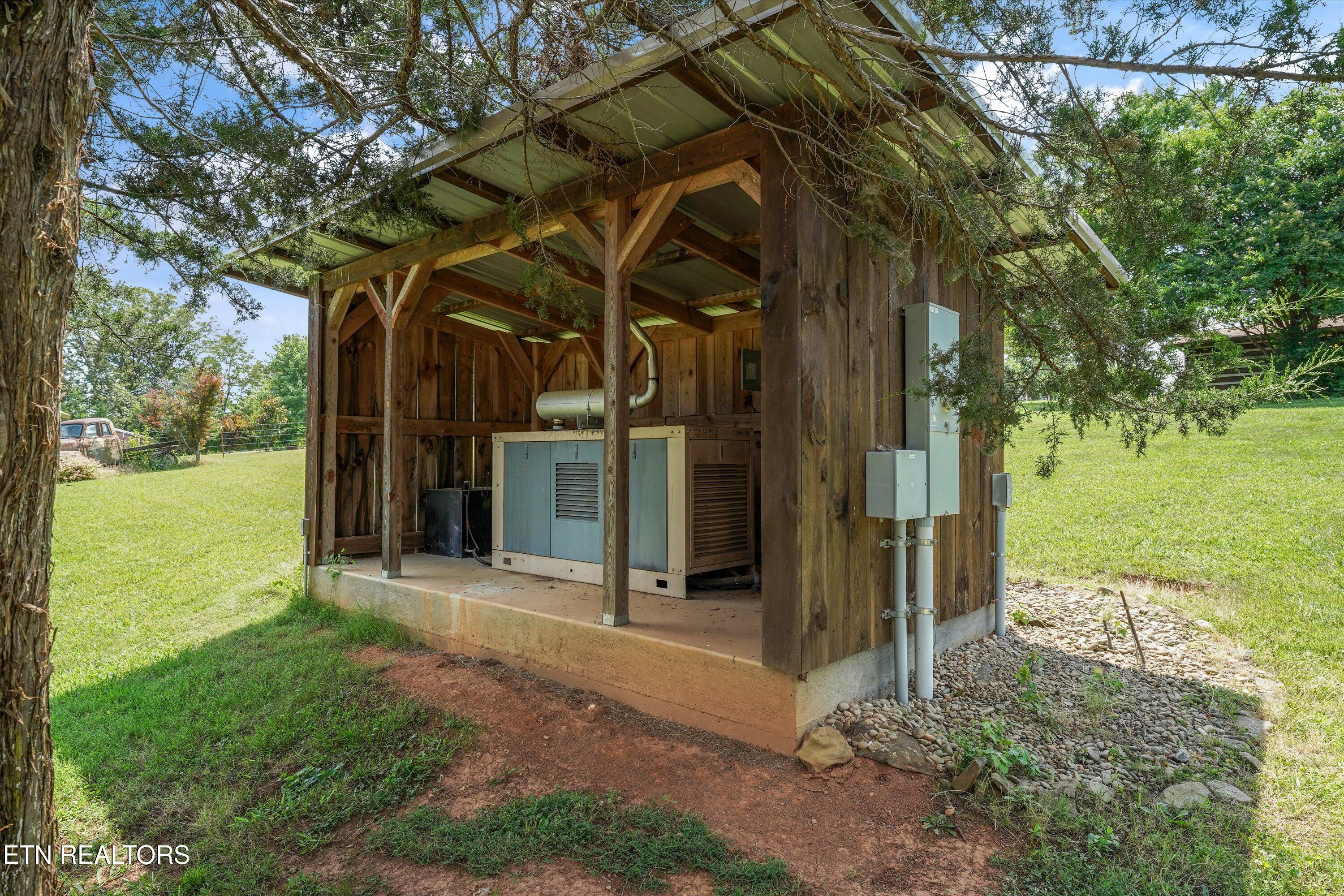 2132 Grey Ridge Rd