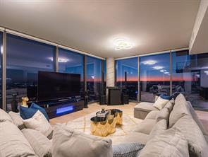 44 EastAve Ave # 3707