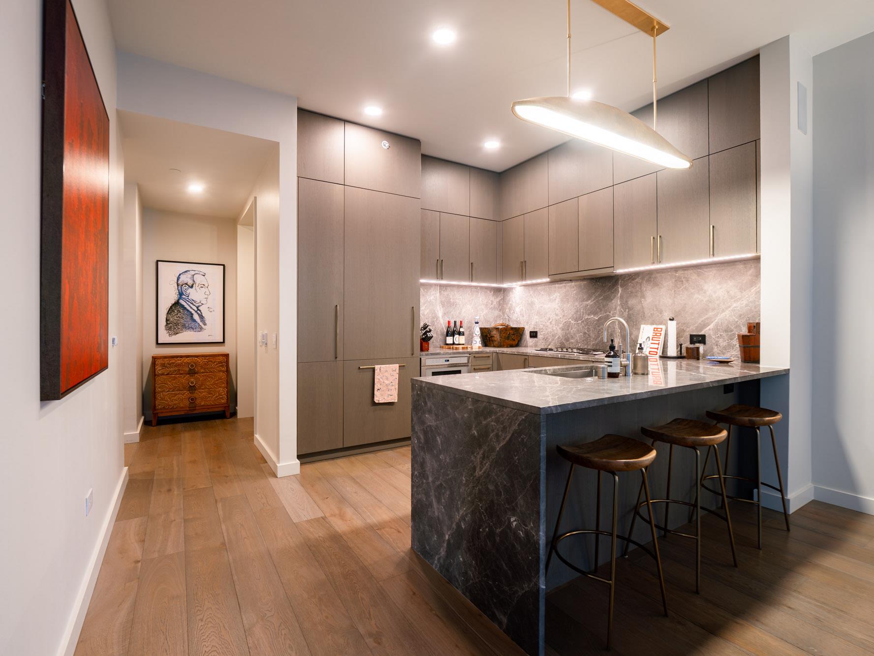 202 Nueces ST # 1804