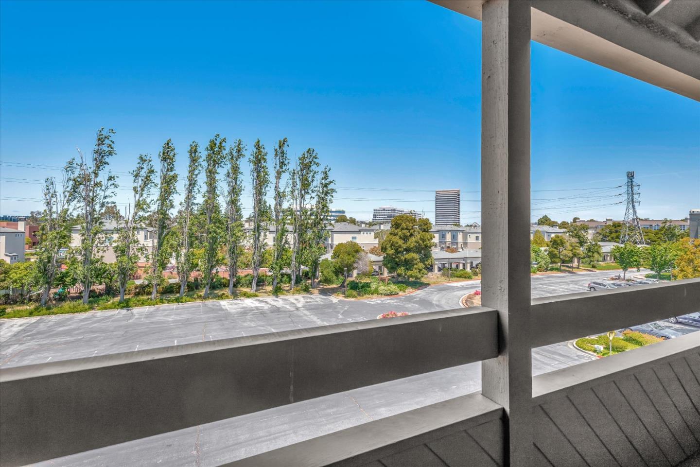 815 Sea Spray LN 304