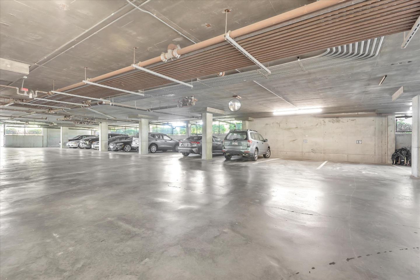 815 Sea Spray LN 304