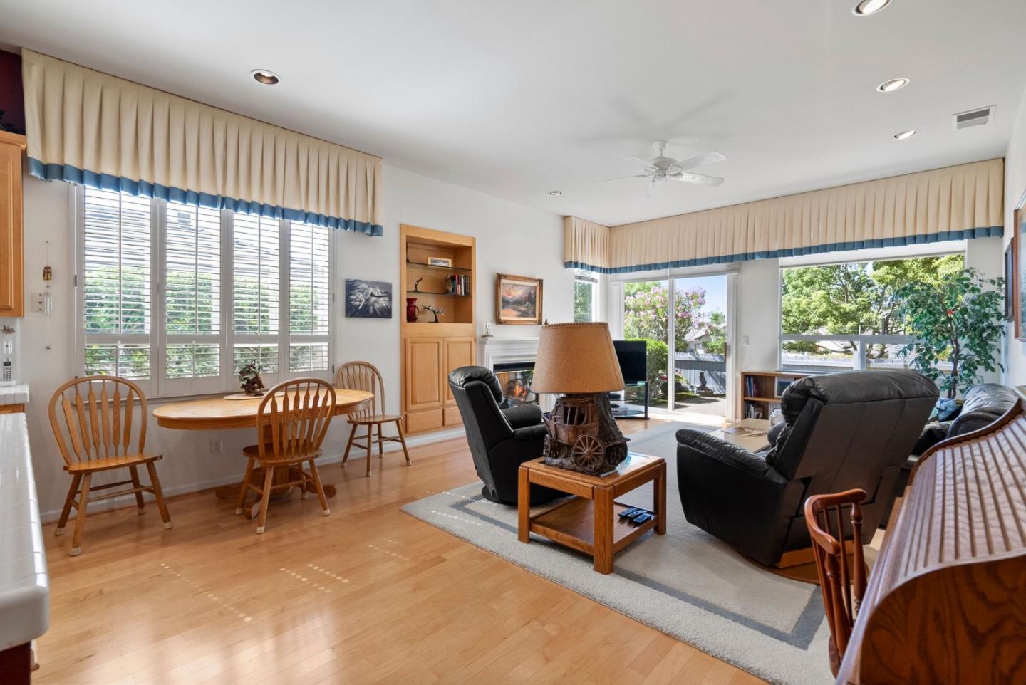 8879 Wine Valley CIR