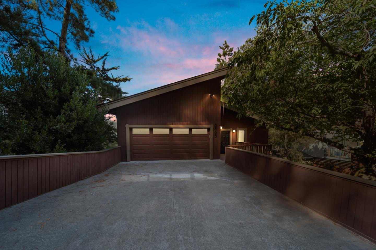 6565 Girvin DR
