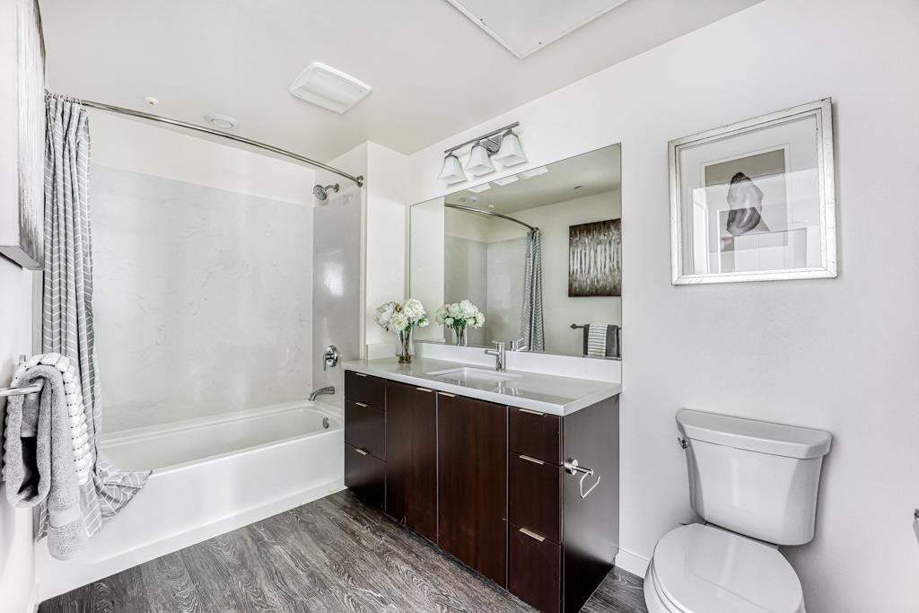 1850 El Camino Real 223