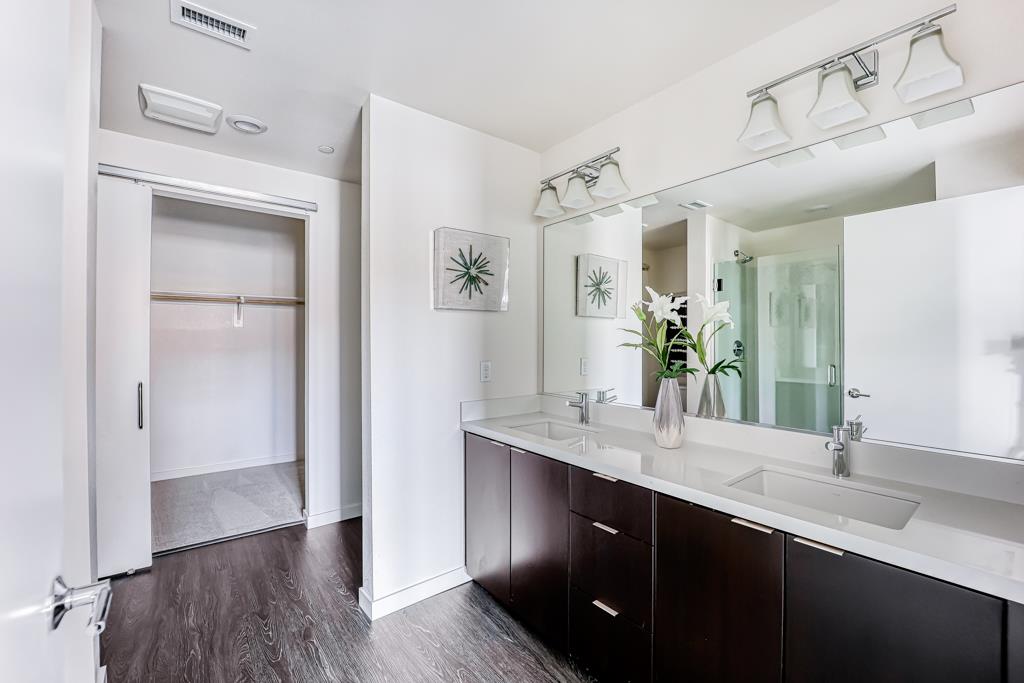 1850 El Camino Real 223