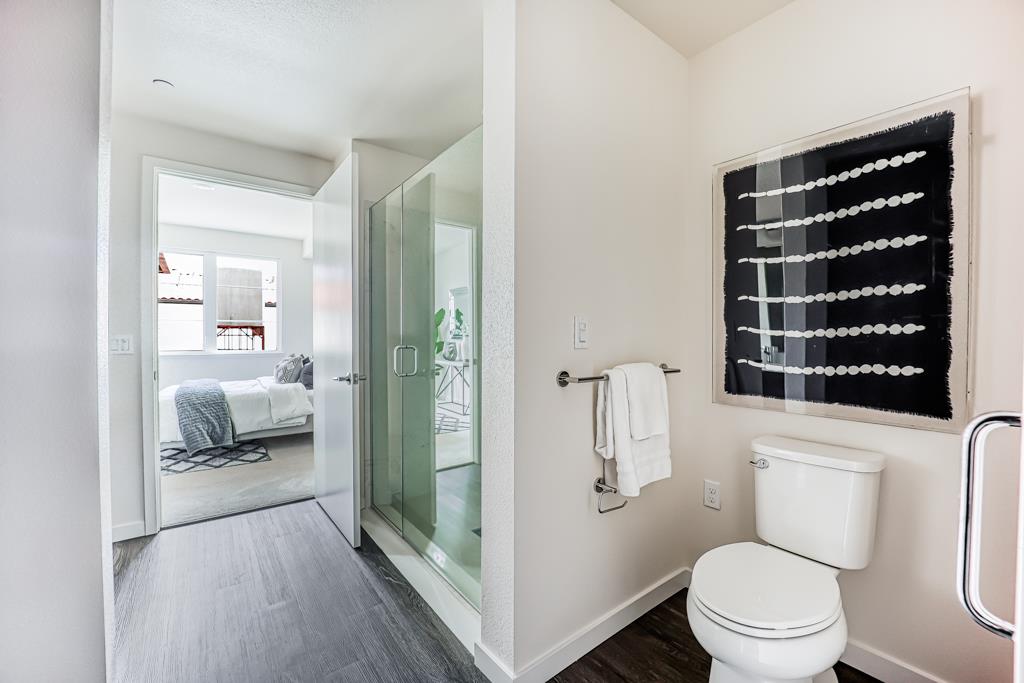 1850 El Camino Real 223