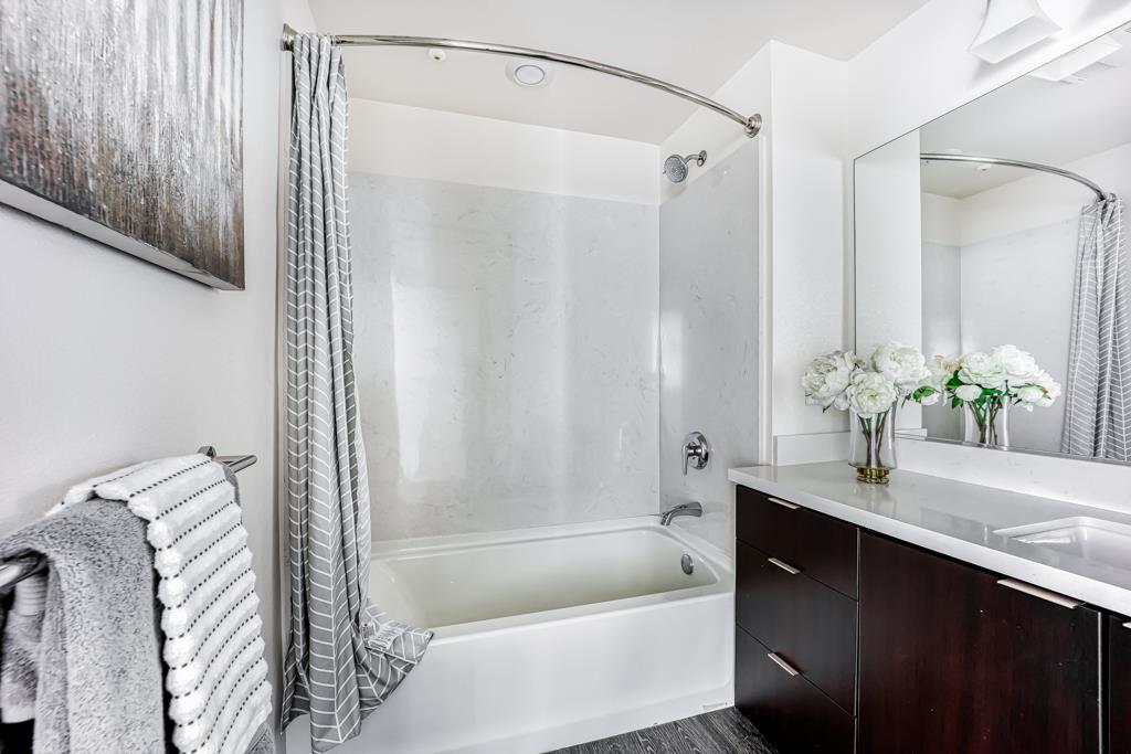 1850 El Camino Real 223