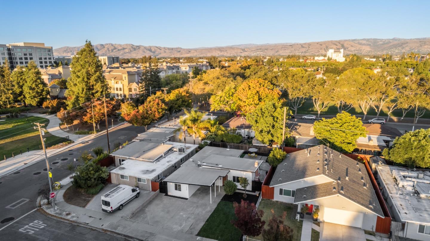 1538 Santa Paula AVE