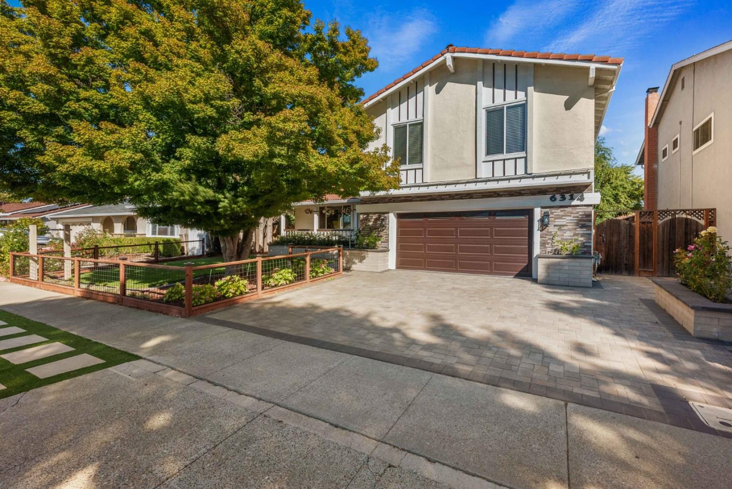 6314 Camino Verde DR