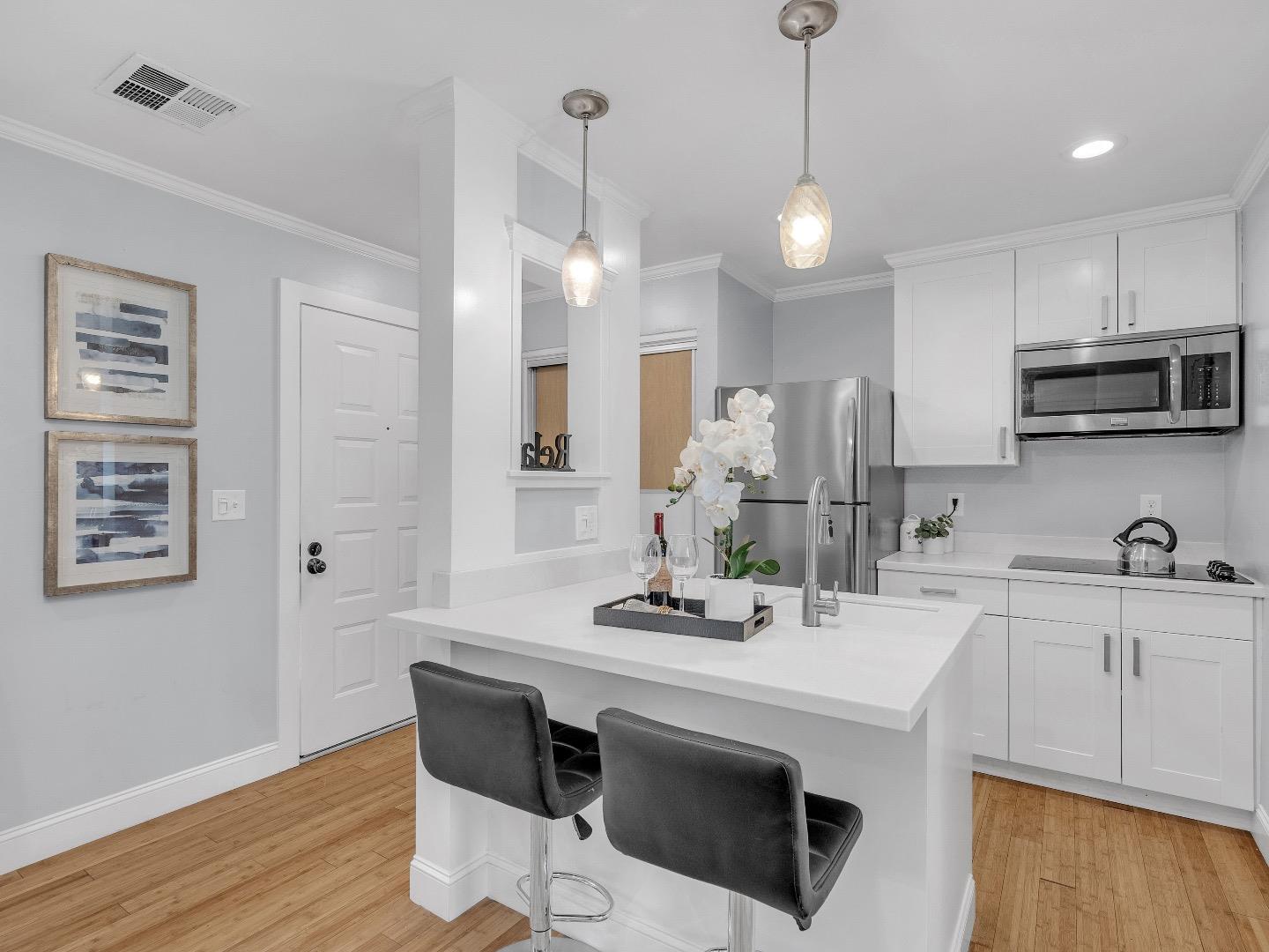 1988 Prince George DR