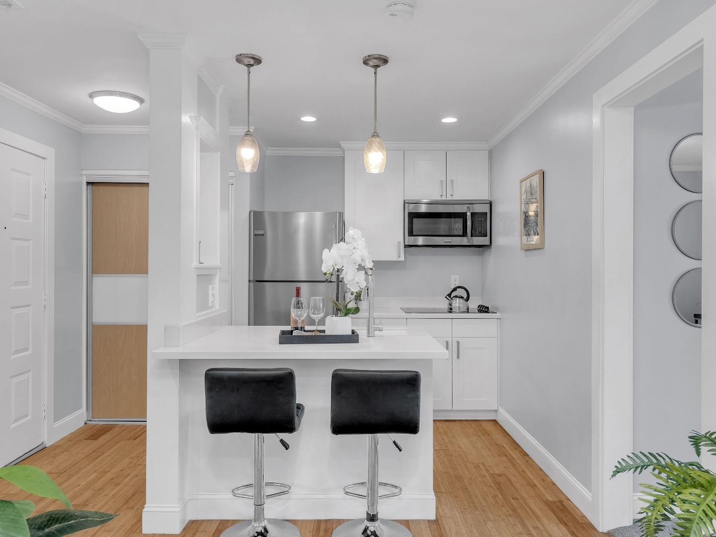 1988 Prince George DR