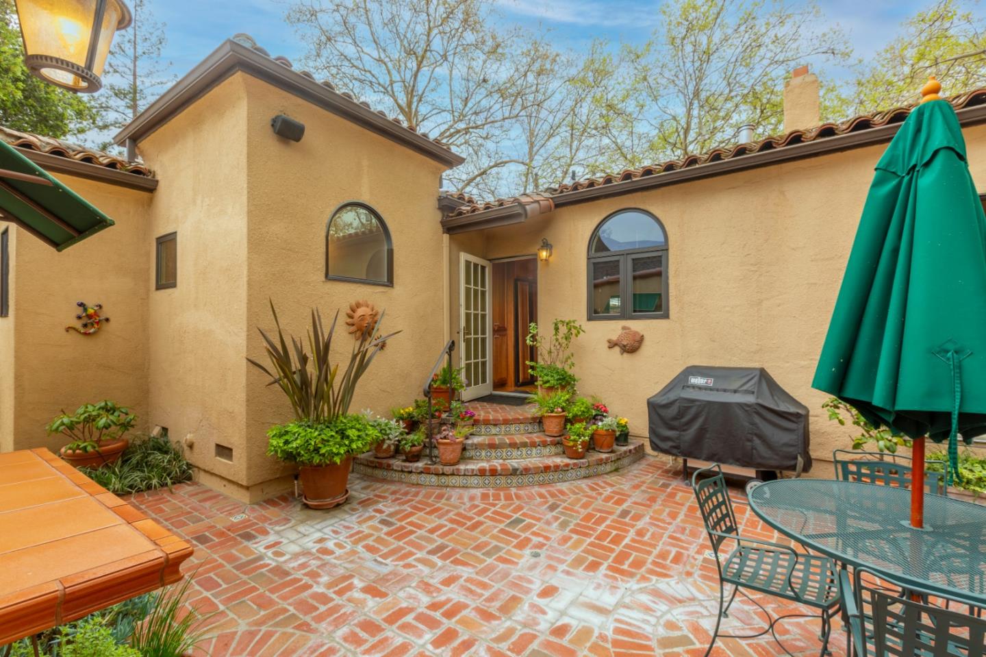 1347 Glenwood AVE