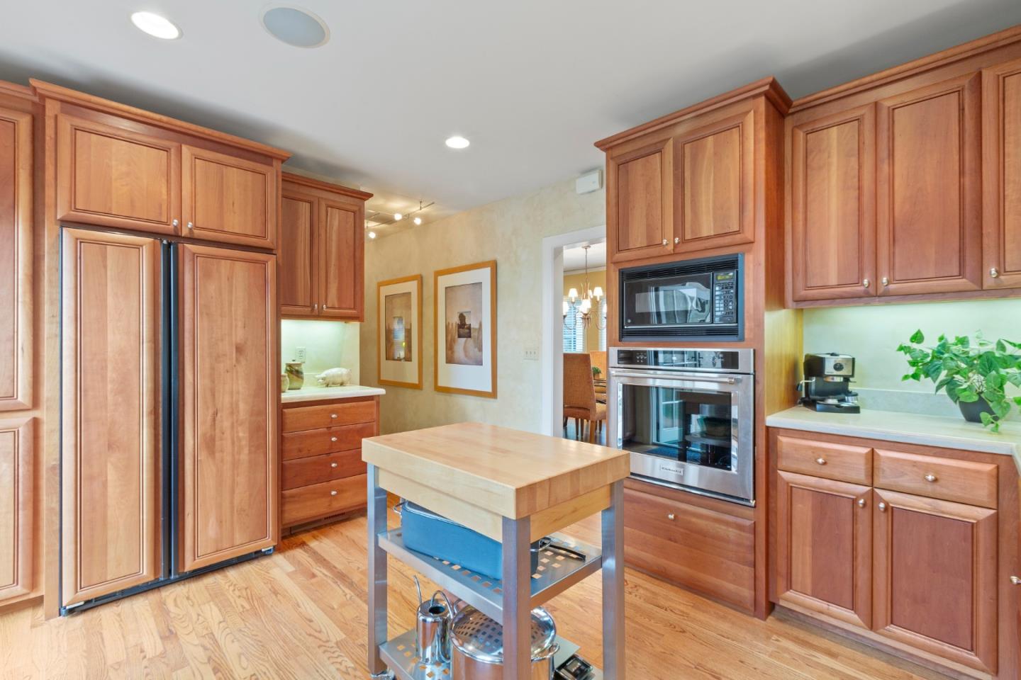 1347 Glenwood AVE
