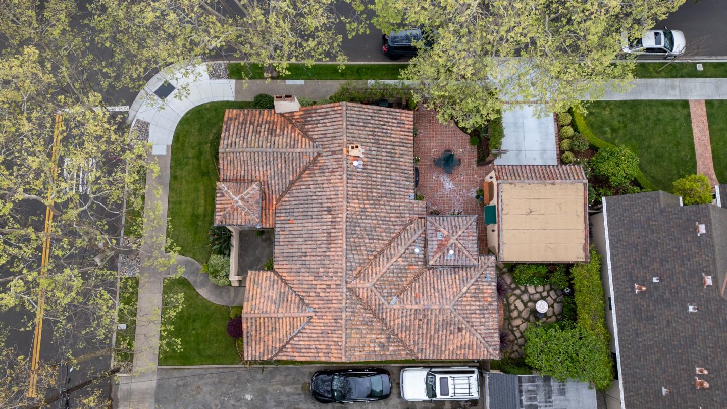 1347 Glenwood AVE