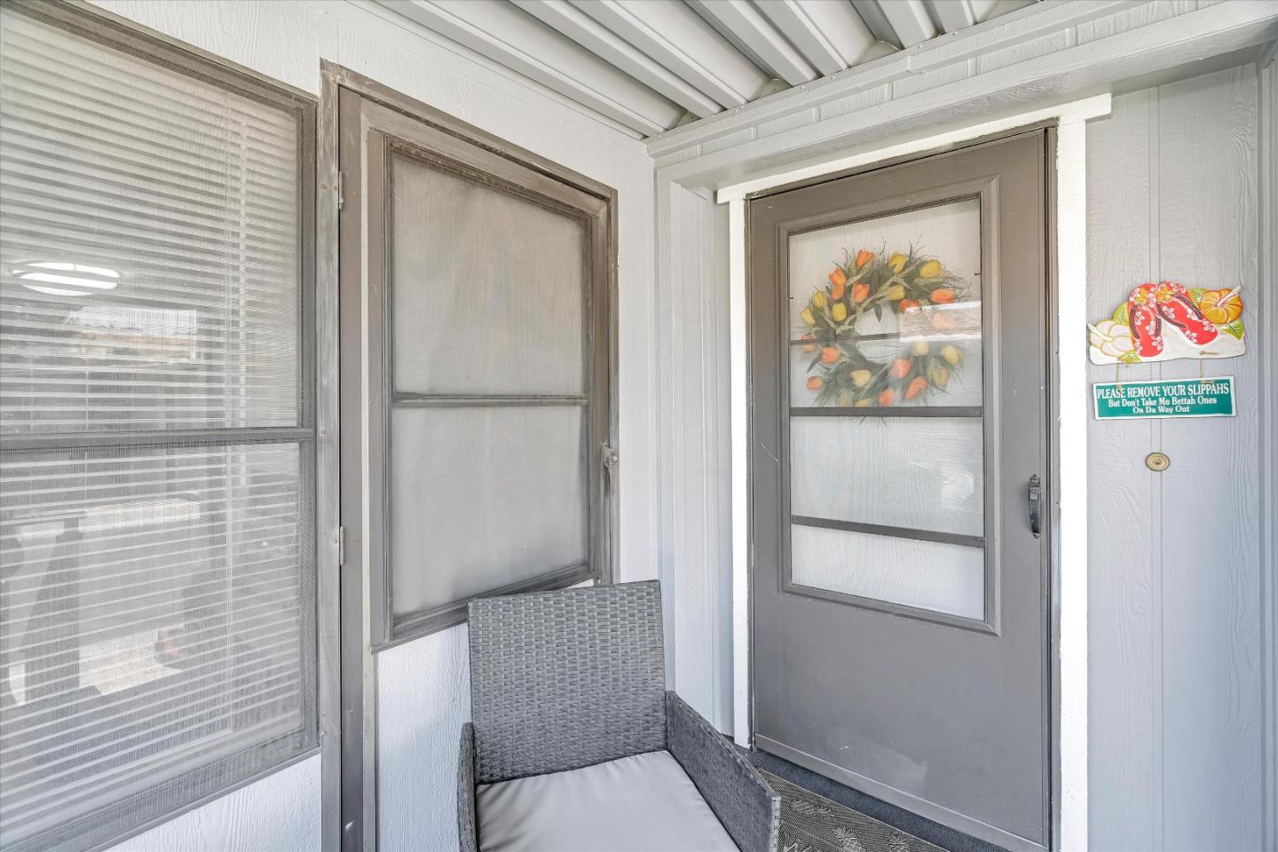 396 Chateau la Salle DR 396