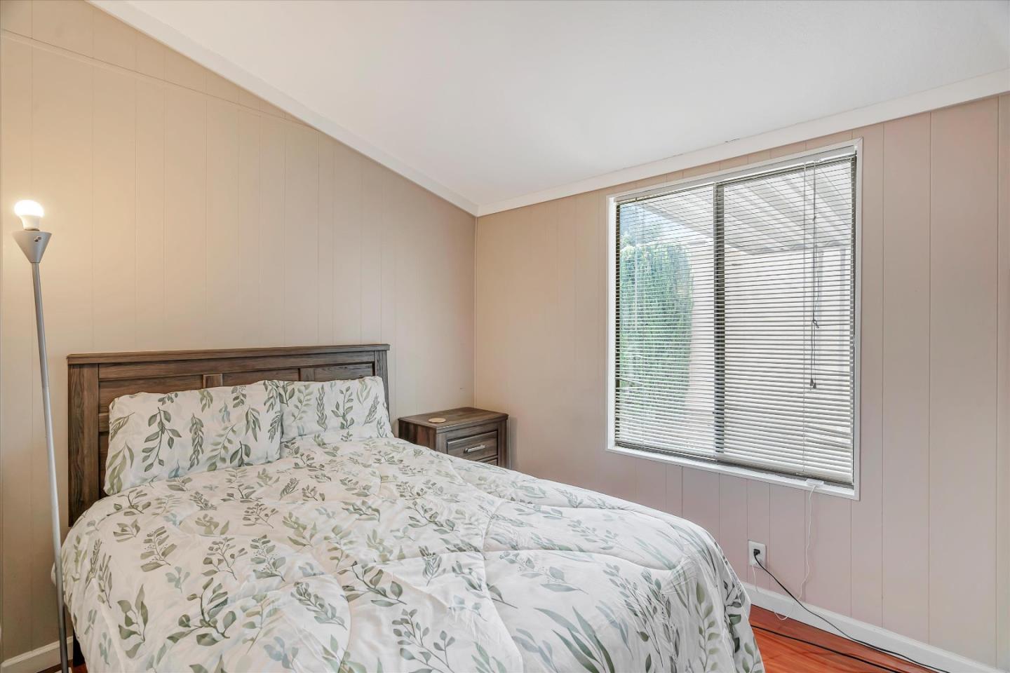 396 Chateau la Salle DR 396