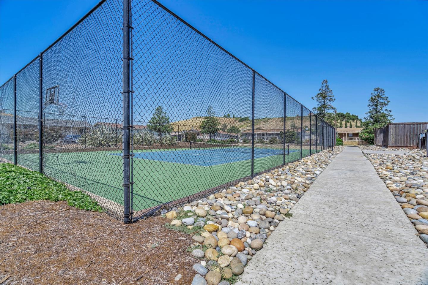 396 Chateau la Salle DR 396