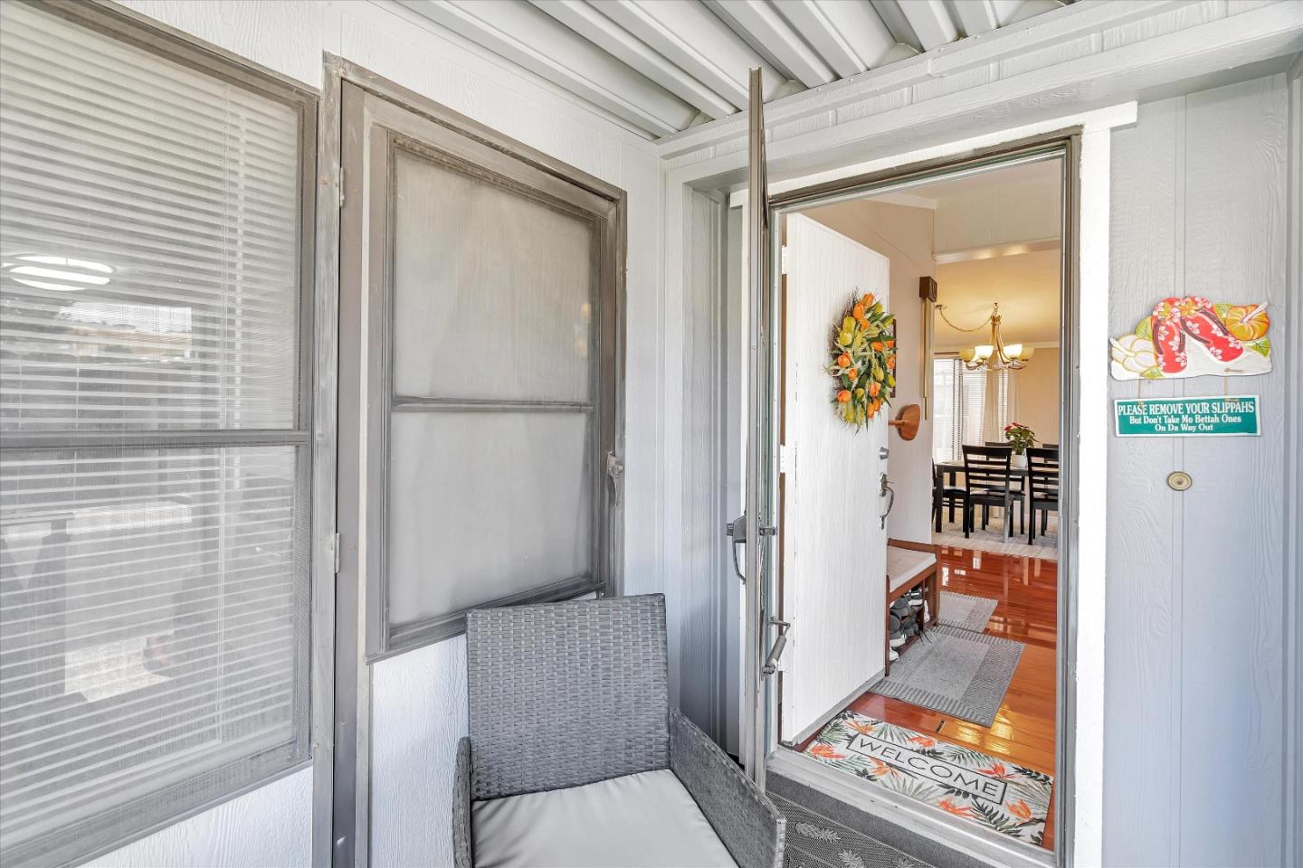 396 Chateau la Salle DR 396