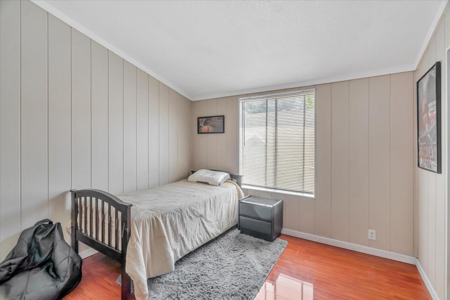 396 Chateau la Salle DR 396