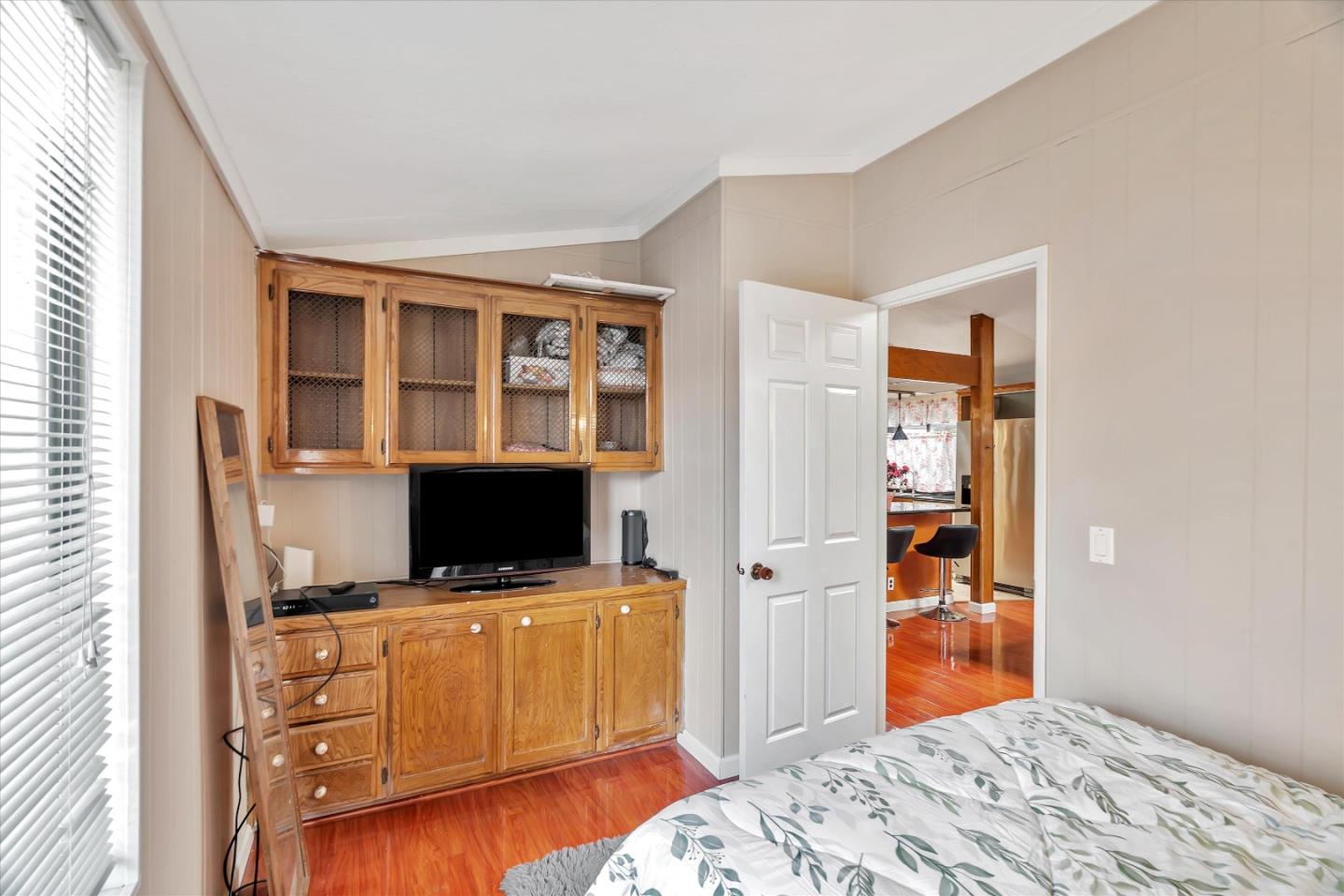 396 Chateau la Salle DR 396