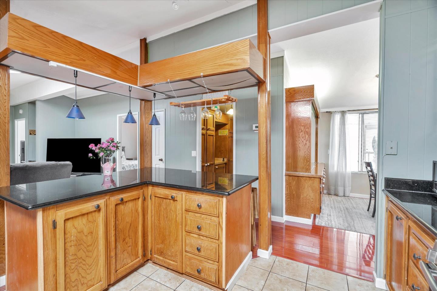 396 Chateau la Salle DR 396