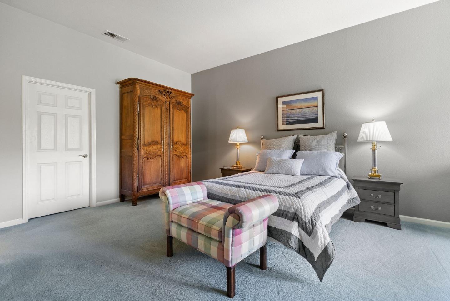 9010 Village View DR