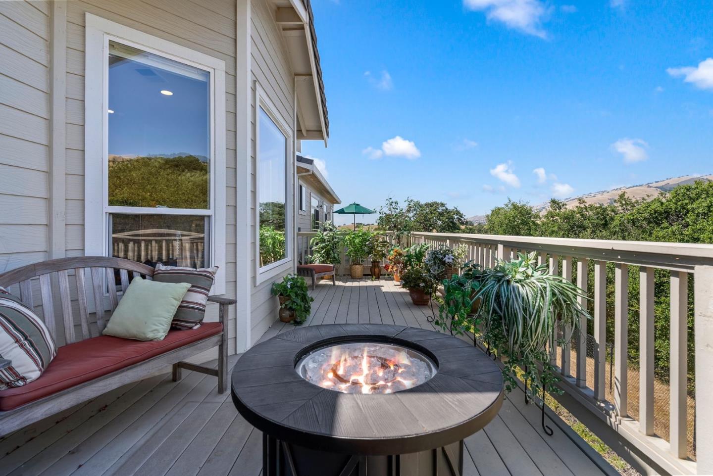 9010 Village View DR