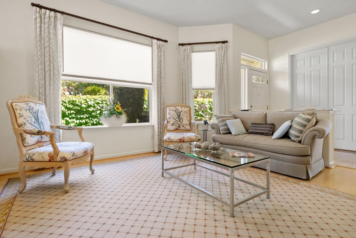 9010 Village View DR