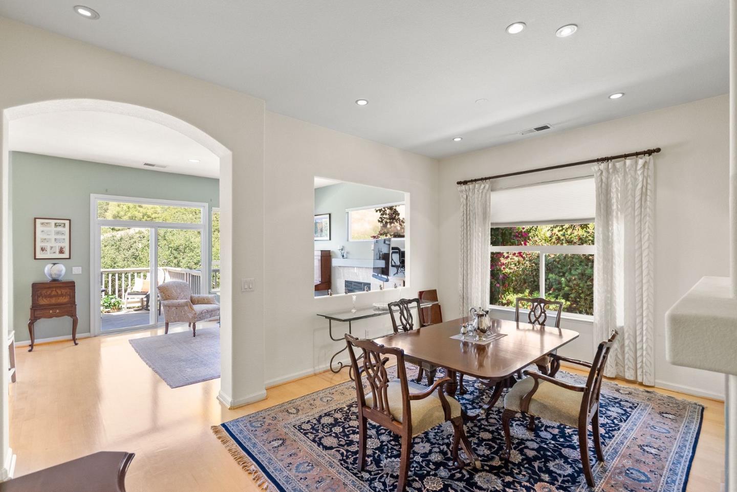 9010 Village View DR