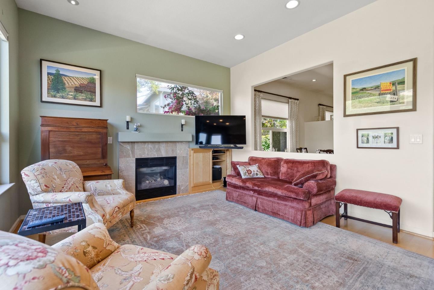 9010 Village View DR