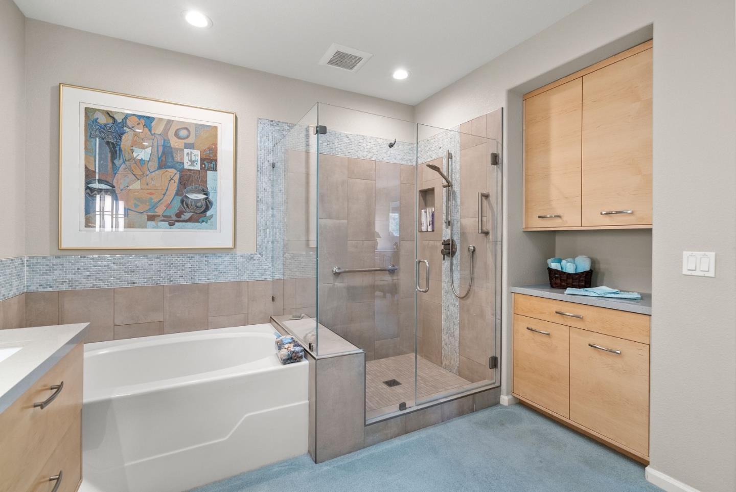 9010 Village View DR