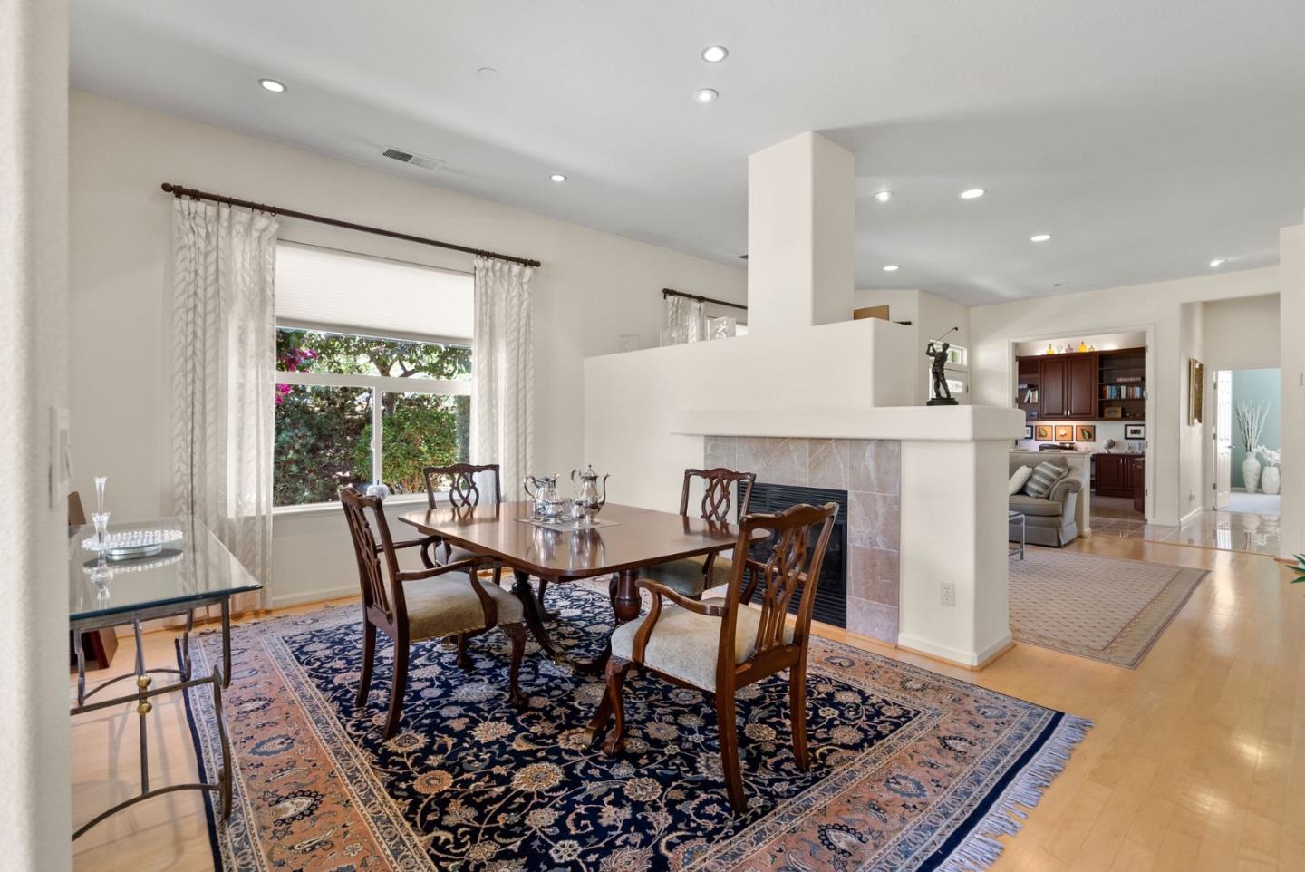 9010 Village View DR