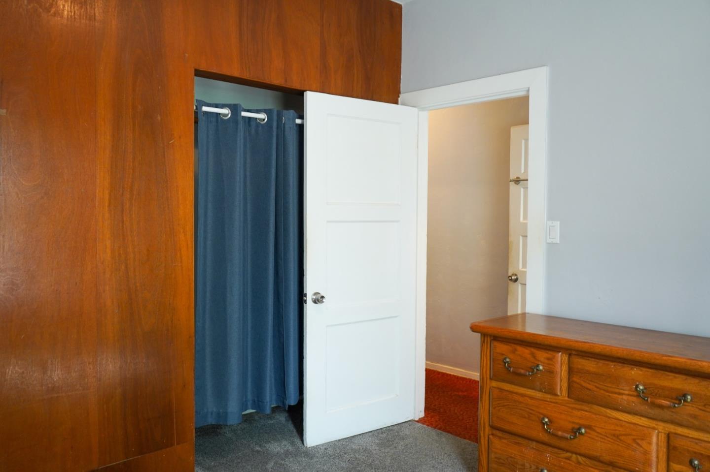 1056 W San Fernando ST