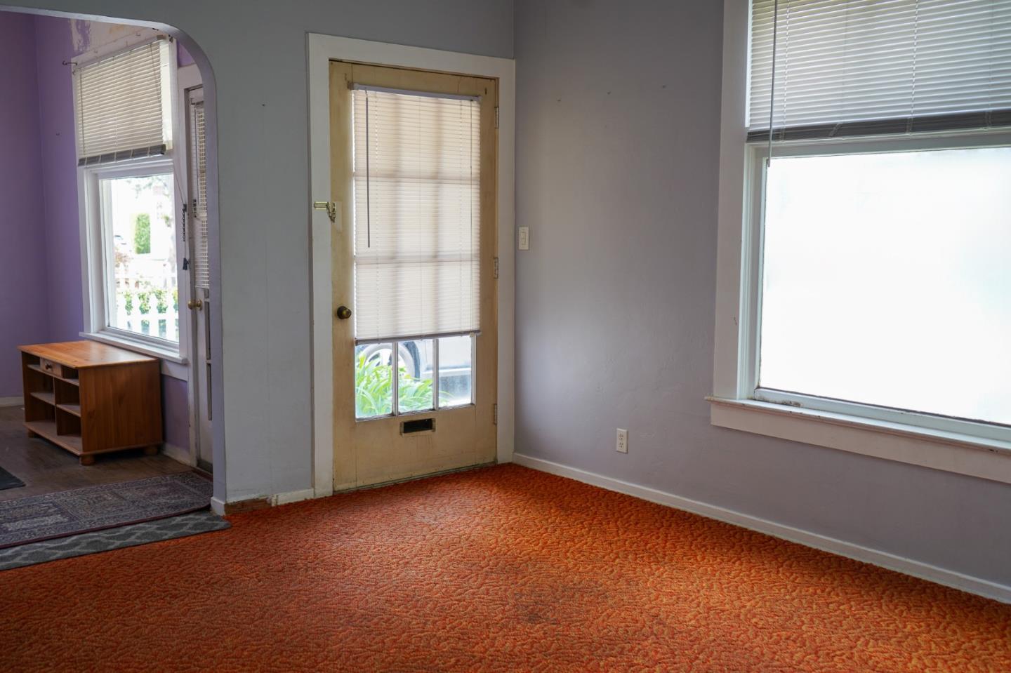 1056 W San Fernando ST