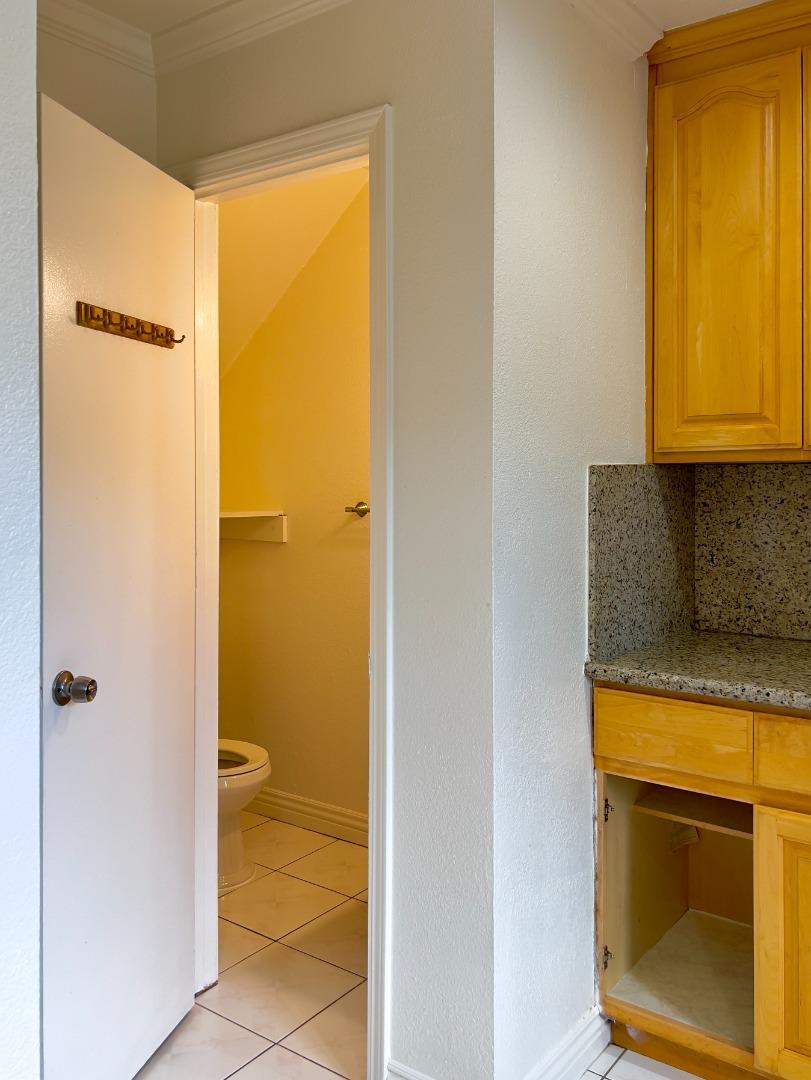 231 El Rancho Verde DR