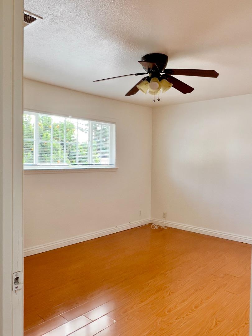 231 El Rancho Verde DR