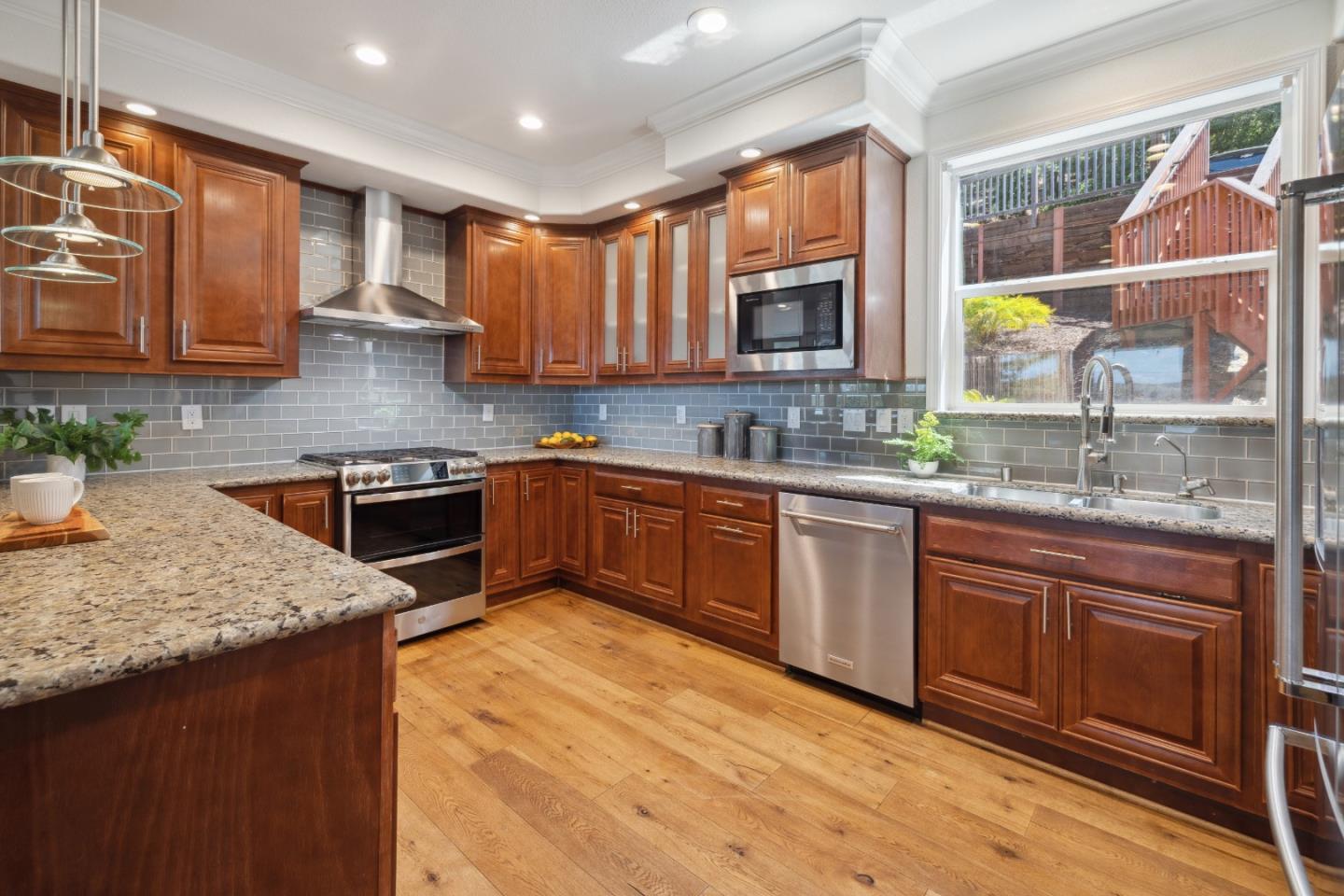 24475 Mountain Charlie RD