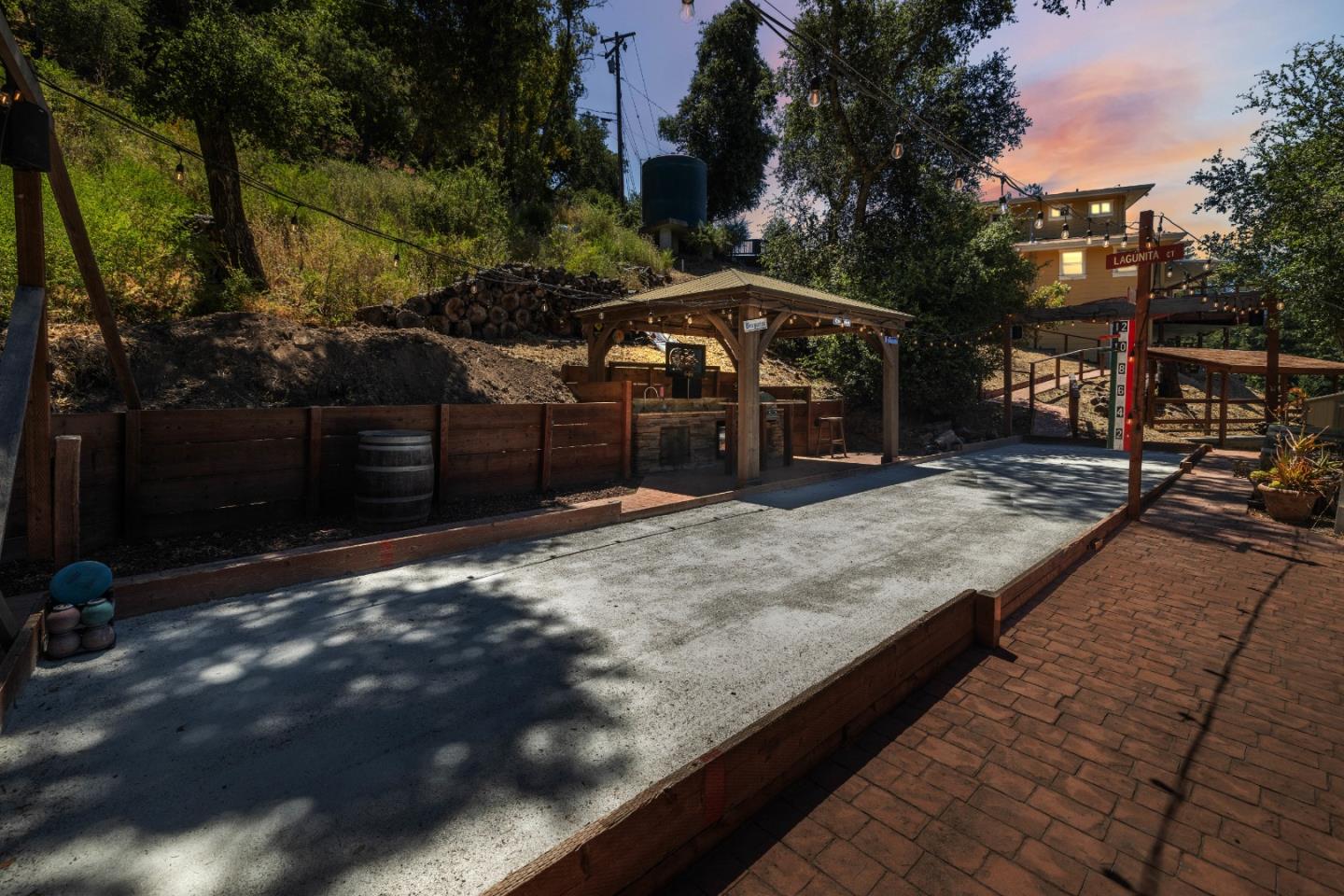 24475 Mountain Charlie RD