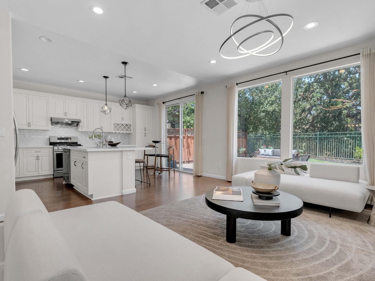 5277 Roxburghe Court