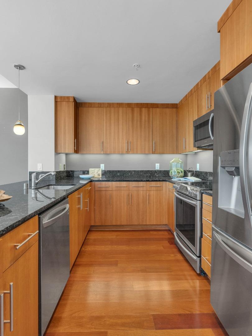 38 N Almaden BLVD 1700