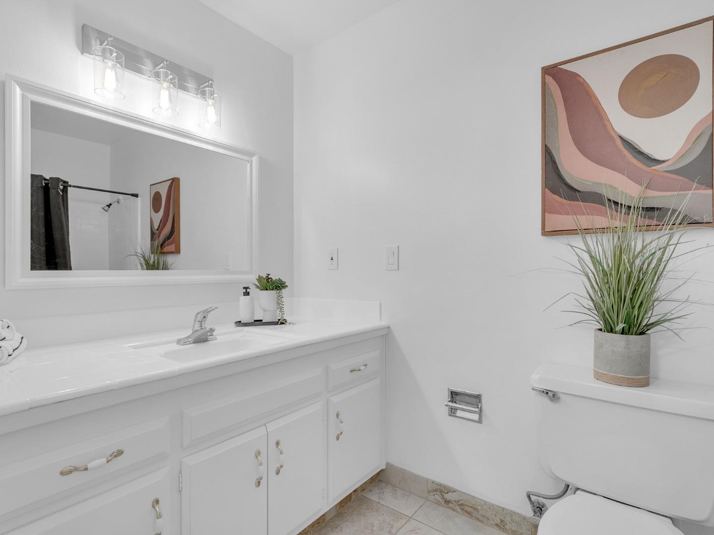 1536 Bittern DR