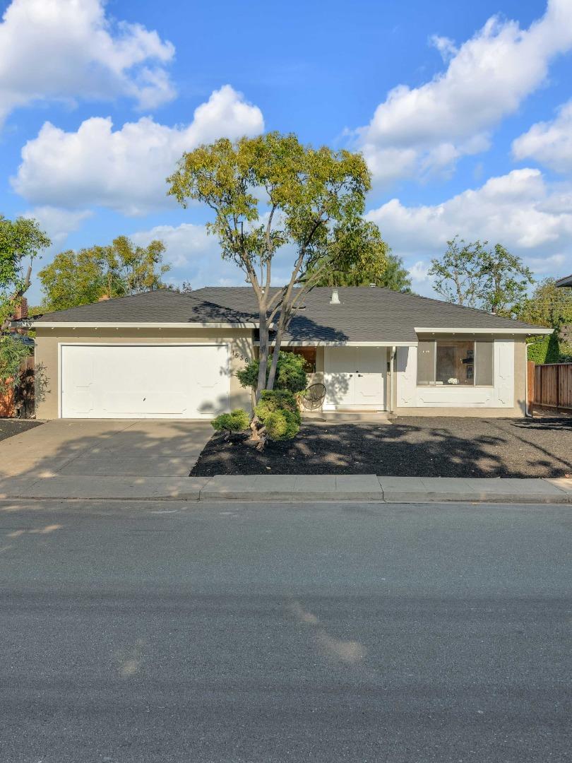 1536 Bittern DR
