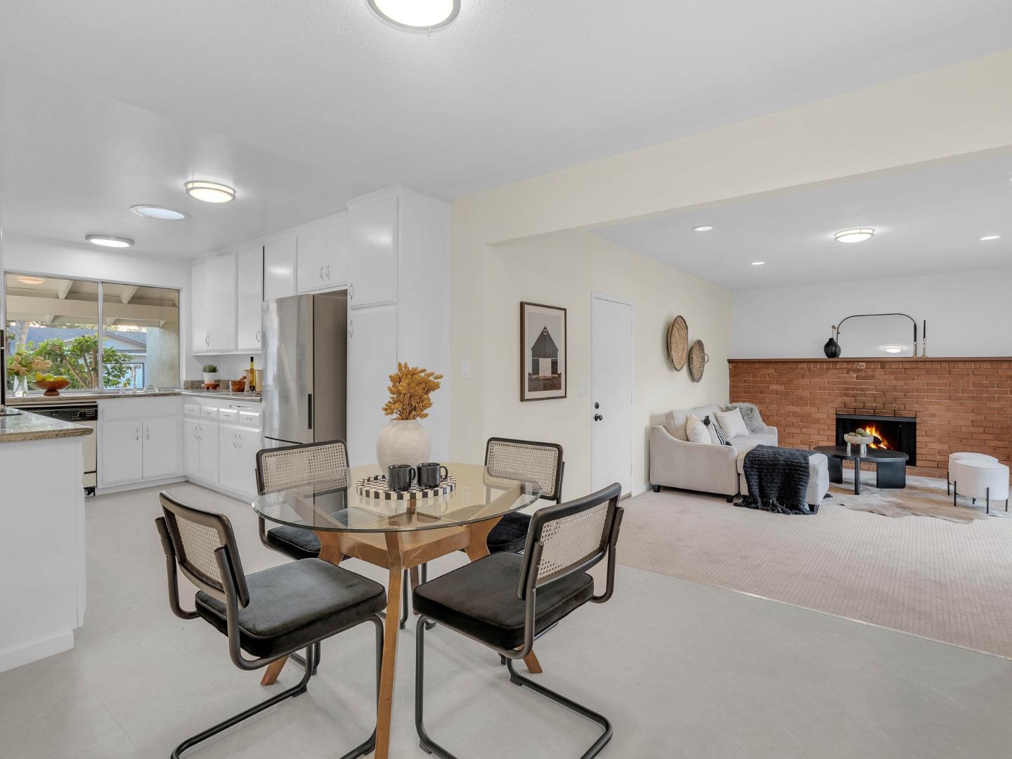 1536 Bittern DR