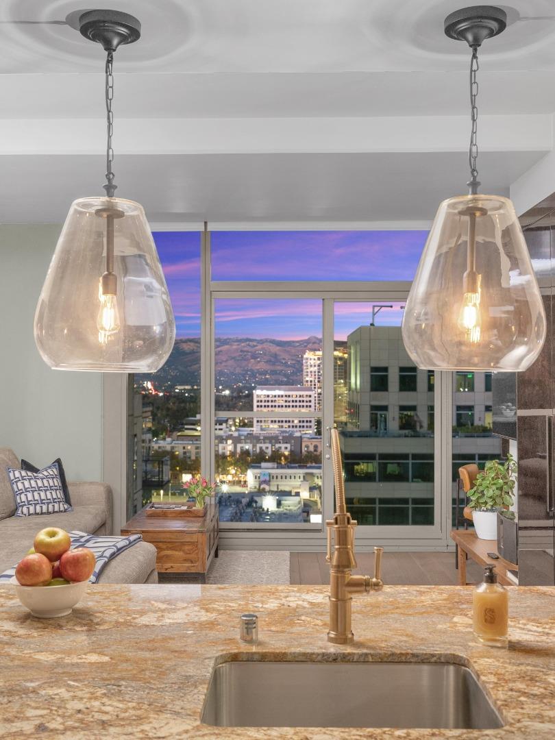 38 N Almaden BLVD 2008