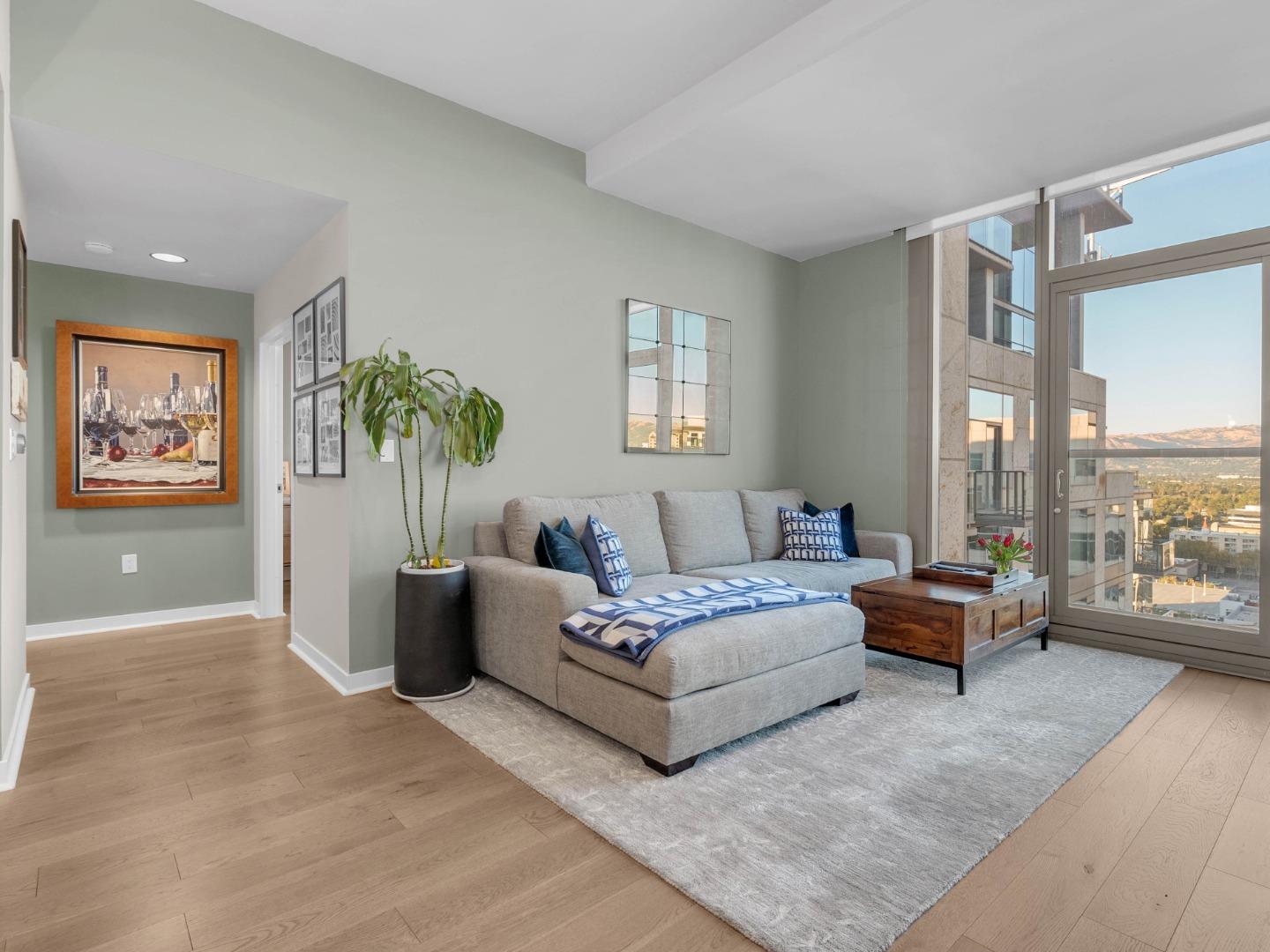 38 N Almaden BLVD 2008