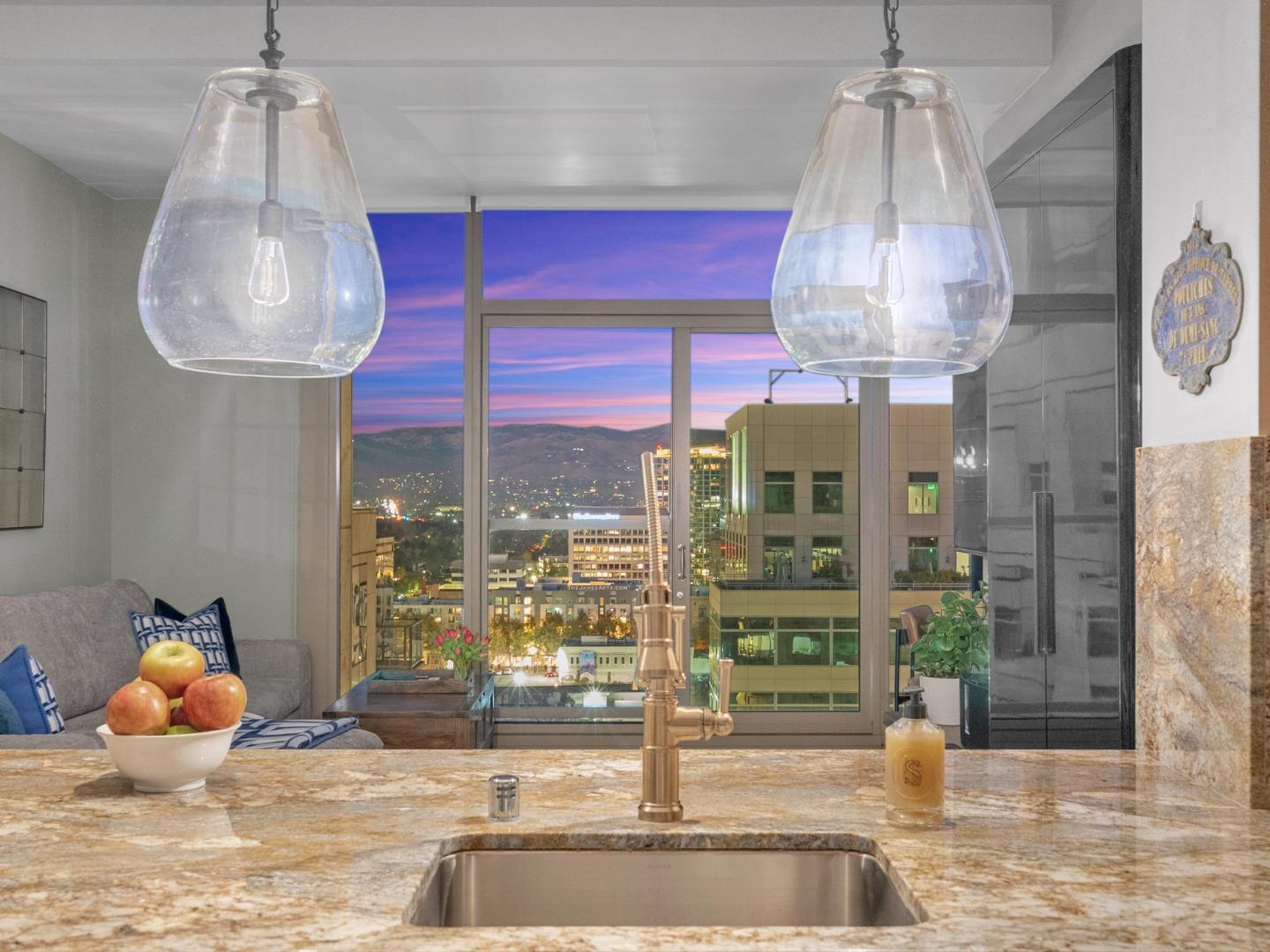 38 N Almaden BLVD 2008