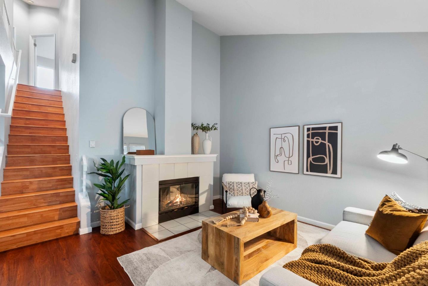 95 S 24th ST