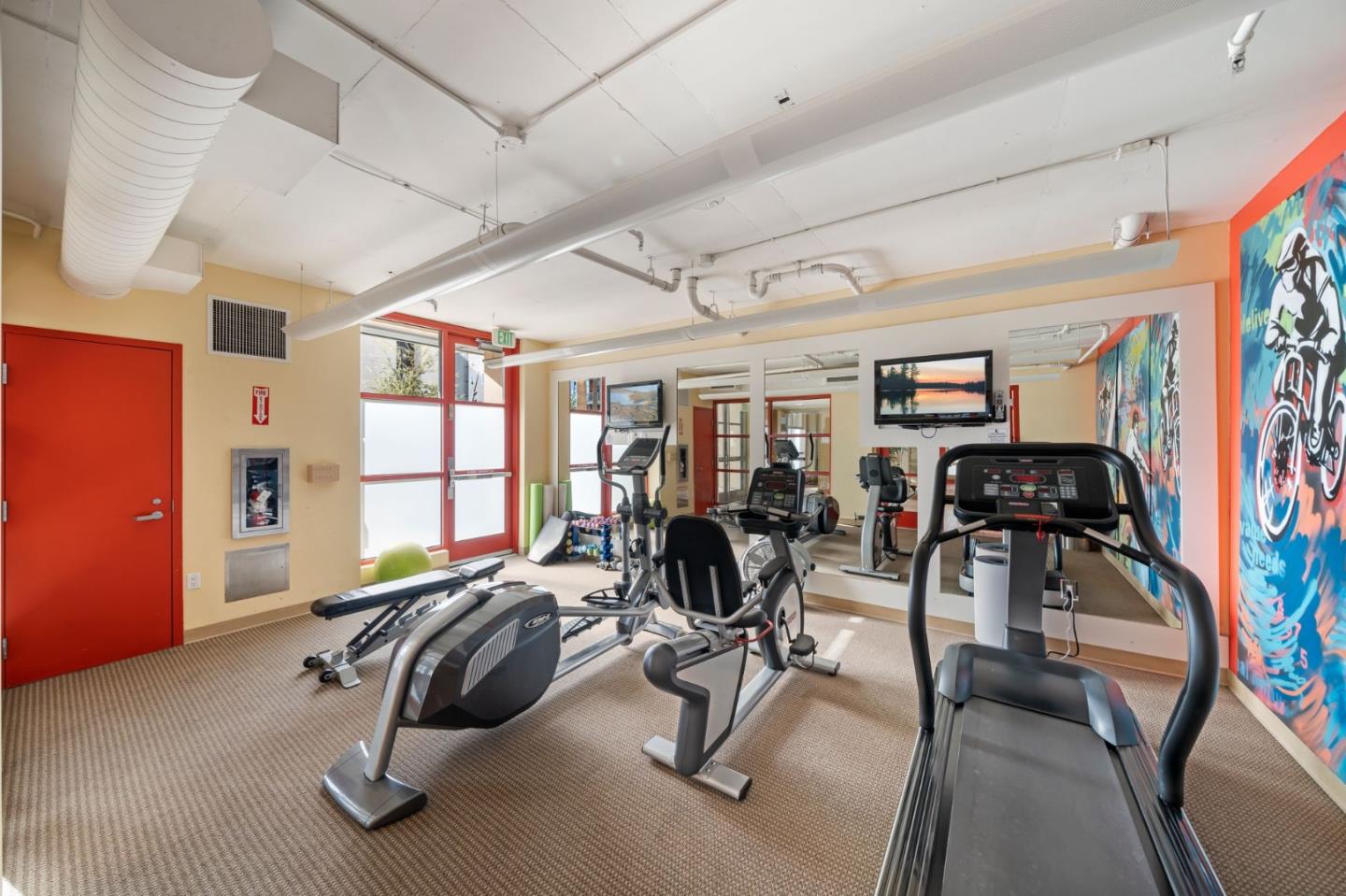 175 W Saint James ST 401