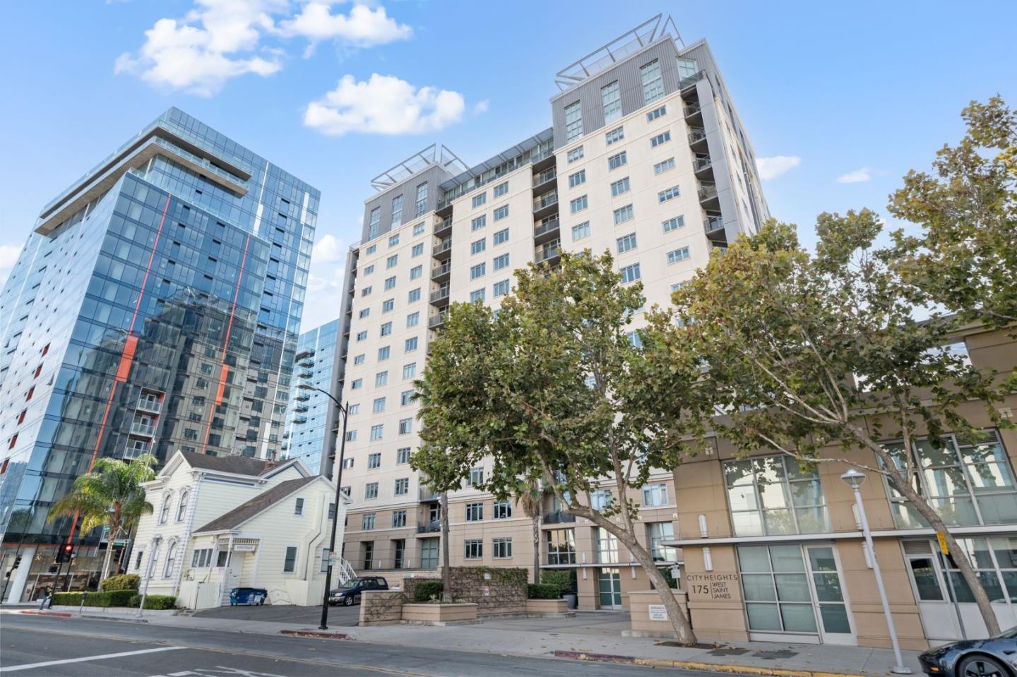 175 W Saint James ST 401