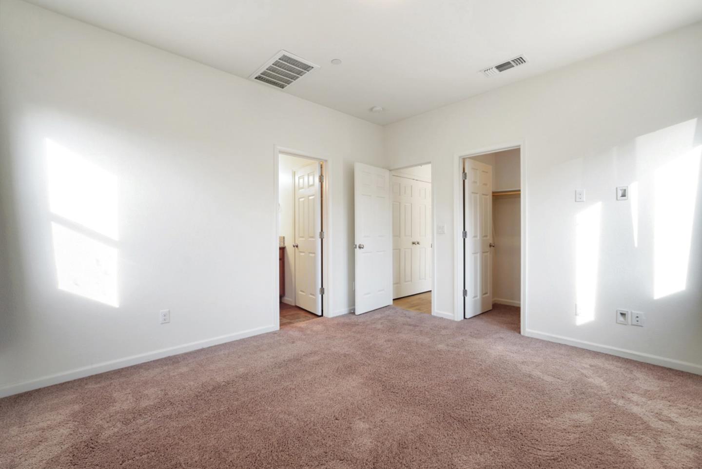 68 Medeival ST